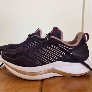 Saucony Womens running shoes